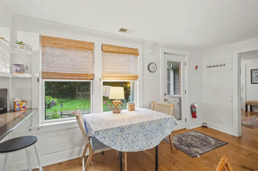 963 Allegan Street Saugatuck, MI 49453