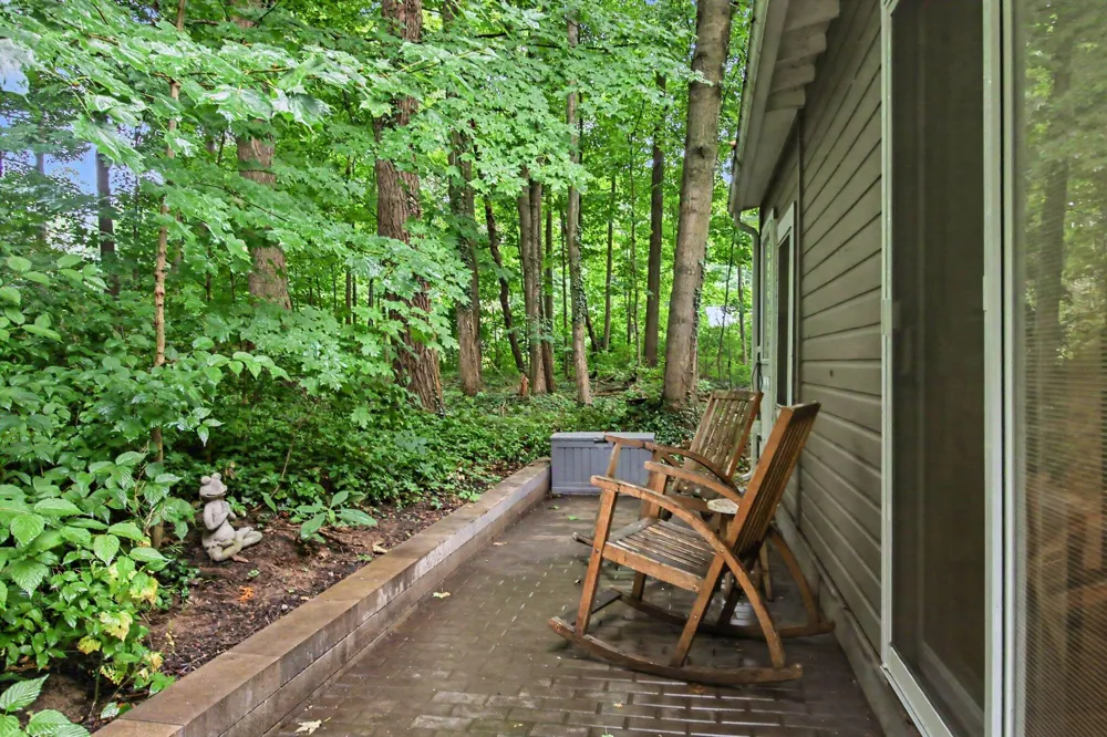 963 Allegan Street Saugatuck, MI 49453