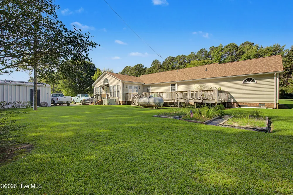 8557 Nc 58 S Elm City, NC 27822