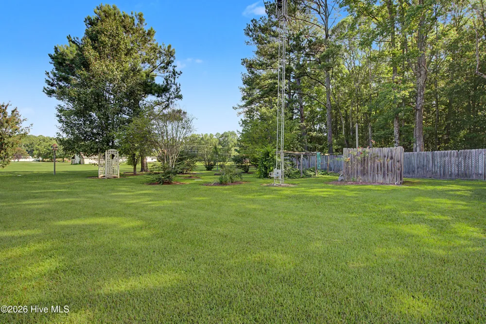 8557 Nc 58 S Elm City, NC 27822