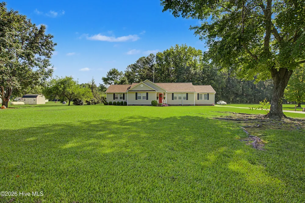 8557 Nc 58 S Elm City, NC 27822