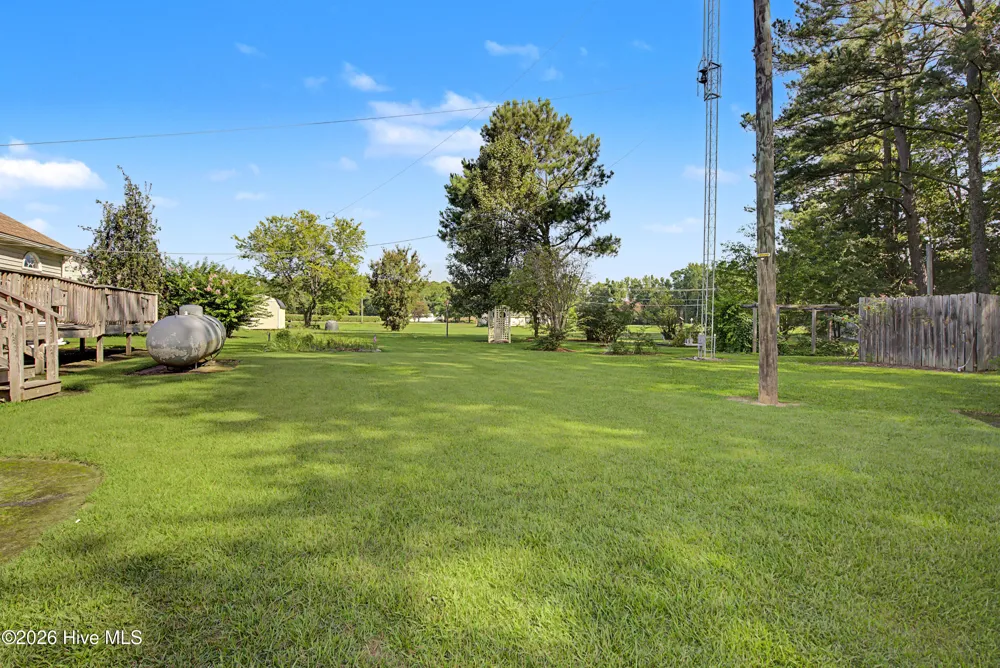 8557 Nc 58 S Elm City, NC 27822