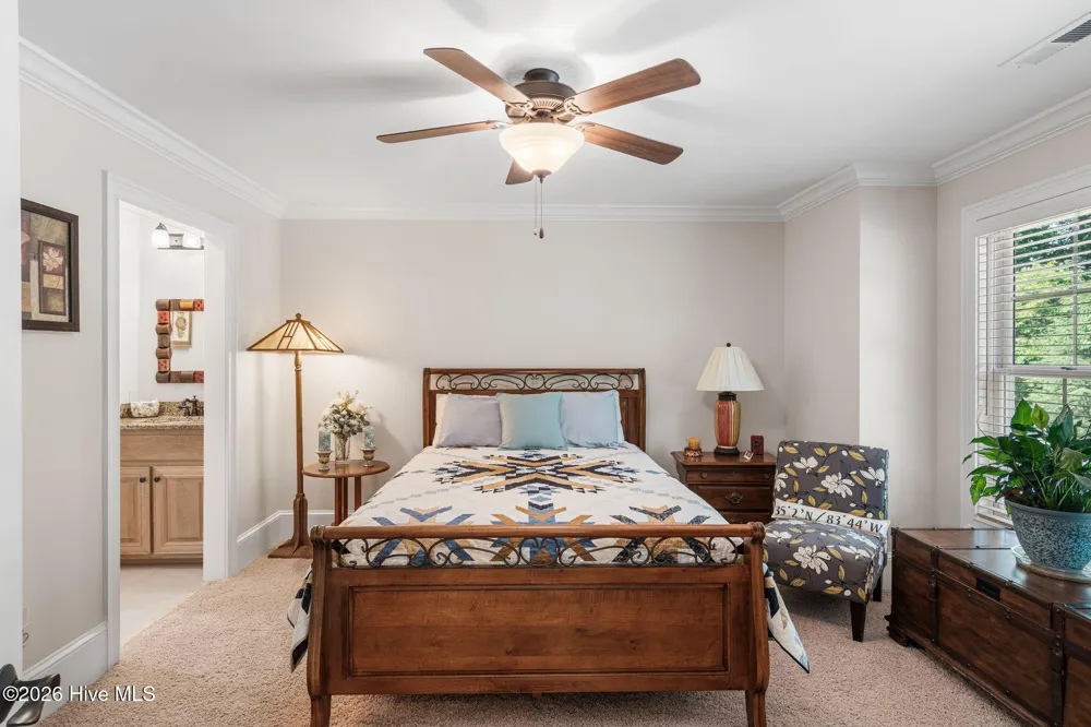 358 Licklog Ridge Hayesville, NC 28904