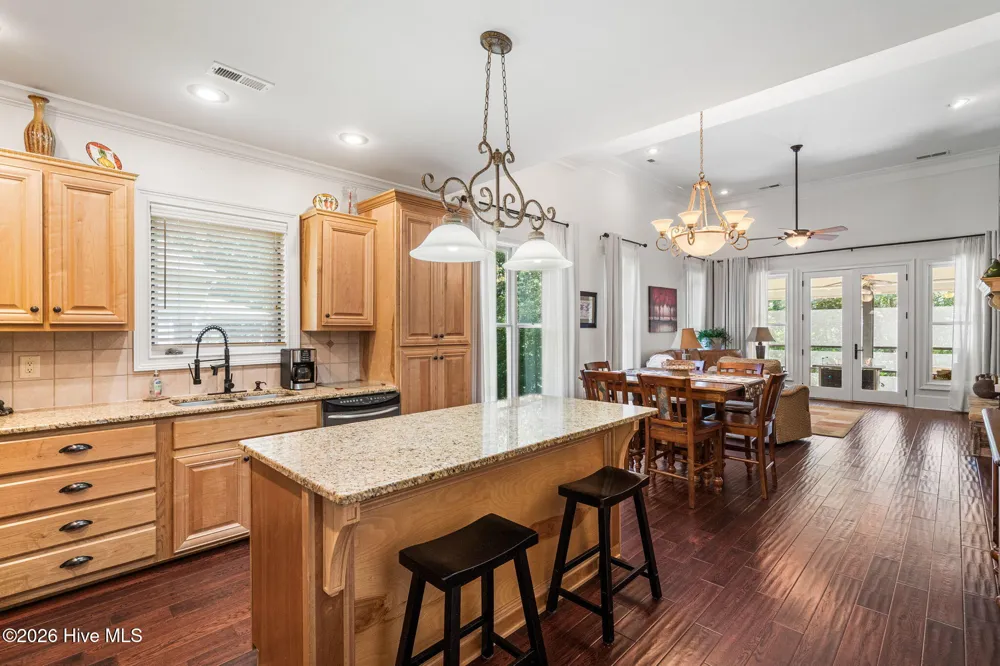 358 Licklog Ridge Hayesville, NC 28904