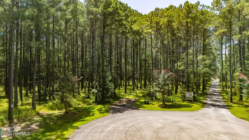 397 Madison Avenue Oriental, NC 28571