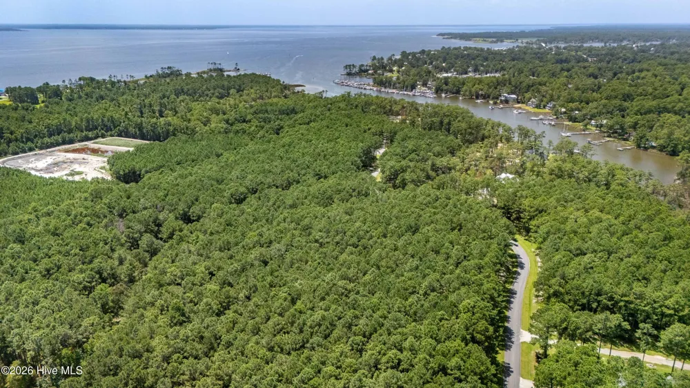 397 Madison Avenue Oriental, NC 28571