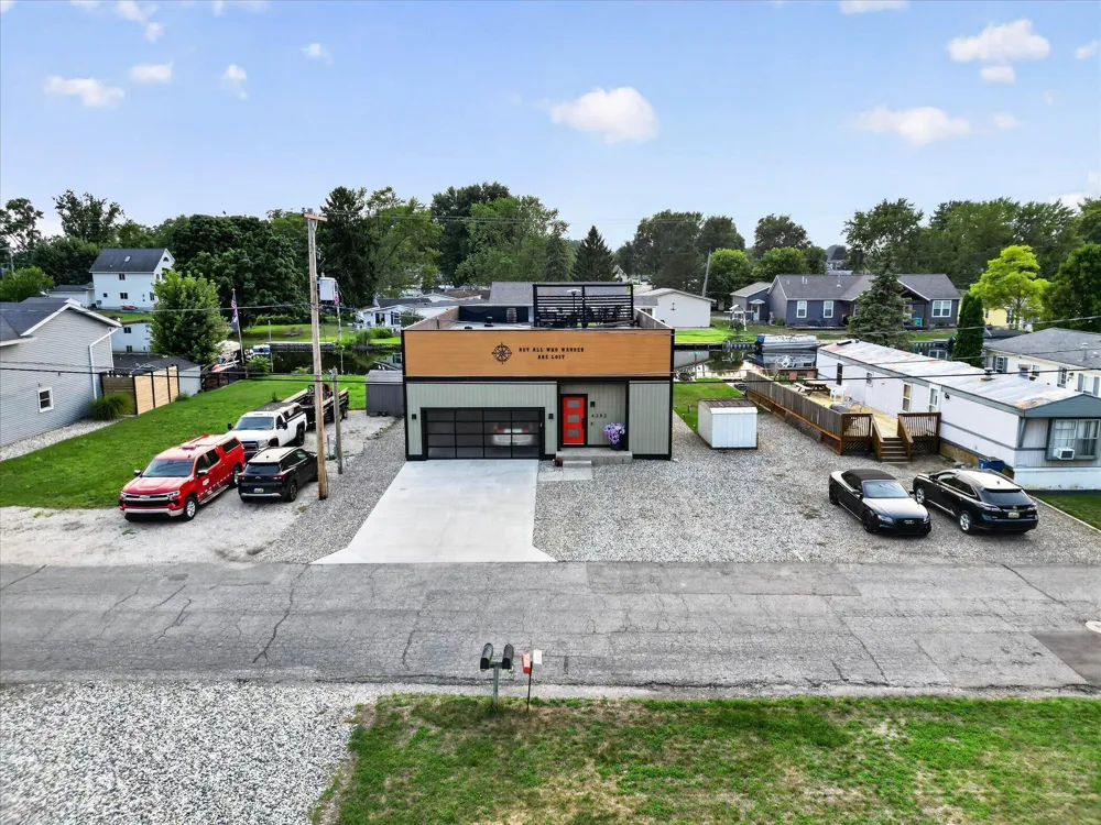 4382 Lynden Road Orangeville Township, MI 49344