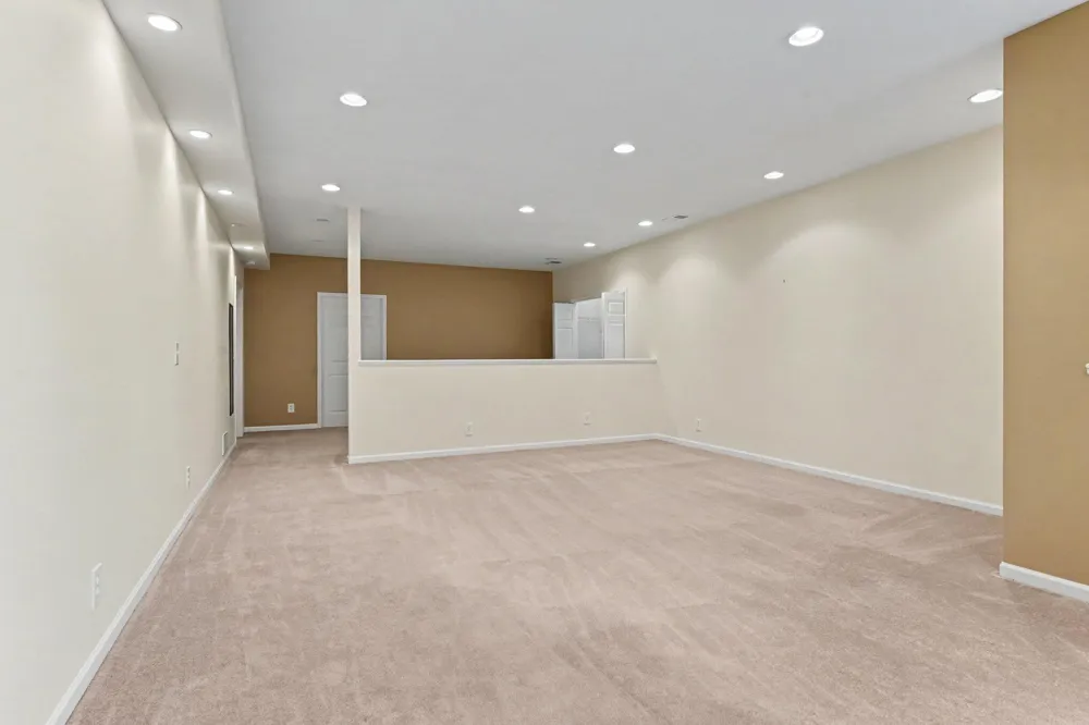 51408 Summit Street Paw Paw Township, MI 49079