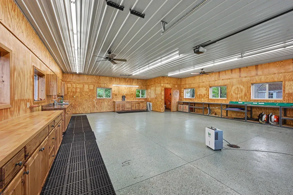 51408 Summit Street Paw Paw Township, MI 49079