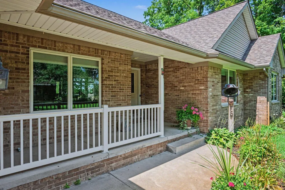 51408 Summit Street Paw Paw Township, MI 49079