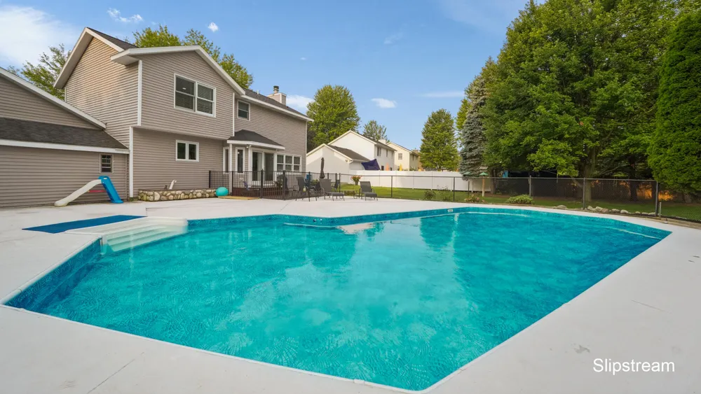 101 Chicory Street NE Plainfield Charter Township, MI 49321