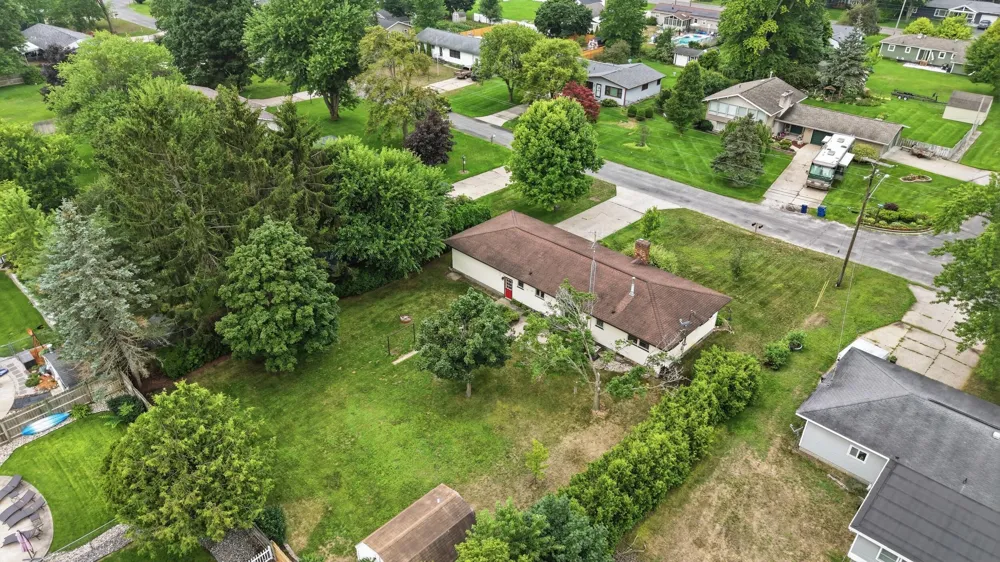 3710 Manning Street Fruitport Charter Township, MI 49444
