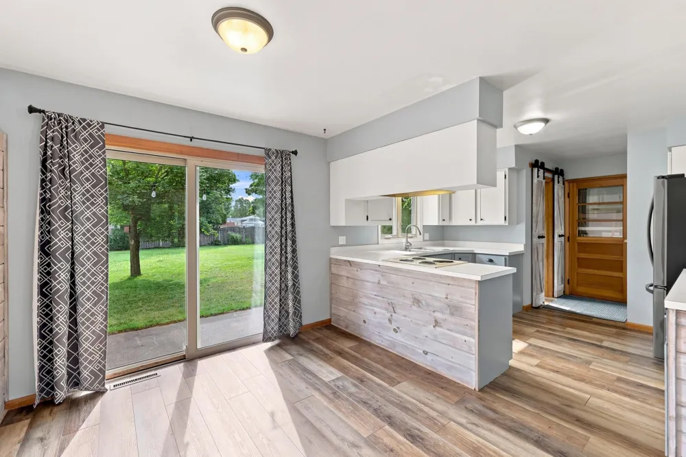 3710 Manning Street Fruitport Charter Township, MI 49444