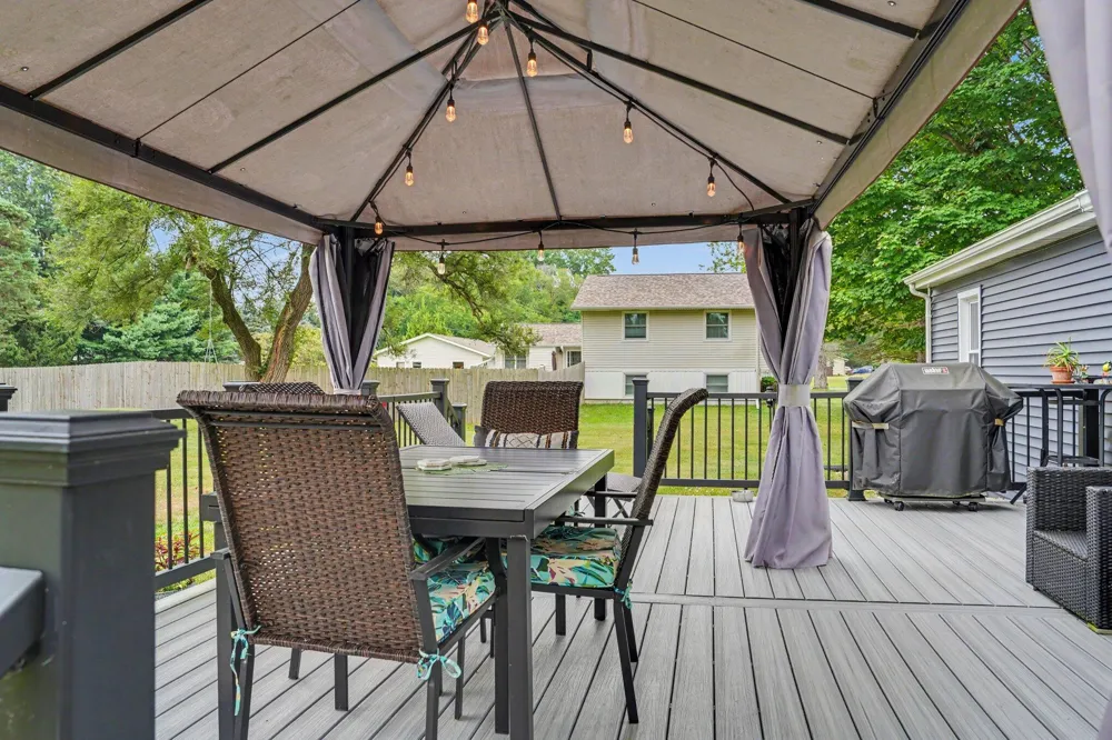 929 Bacon Avenue Portage City, MI 49002