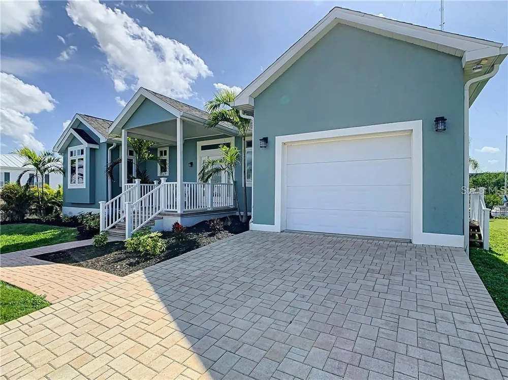 631 TAHITI COURT Punta Gorda, FL 33950