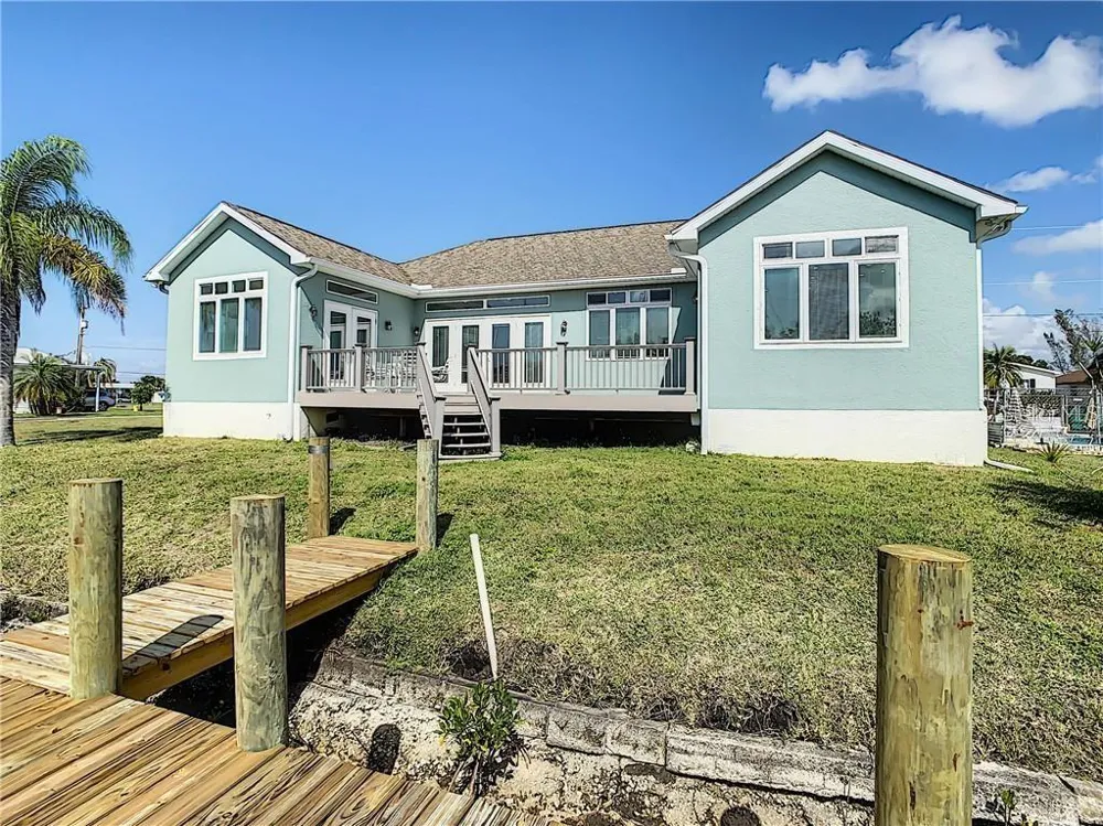 631 TAHITI COURT Punta Gorda, FL 33950