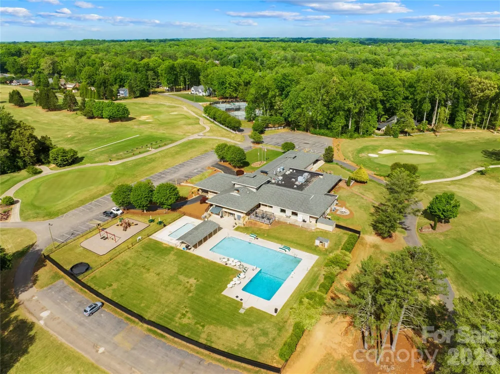 625 Saint Andrews Road #272 Statesville, NC 28625