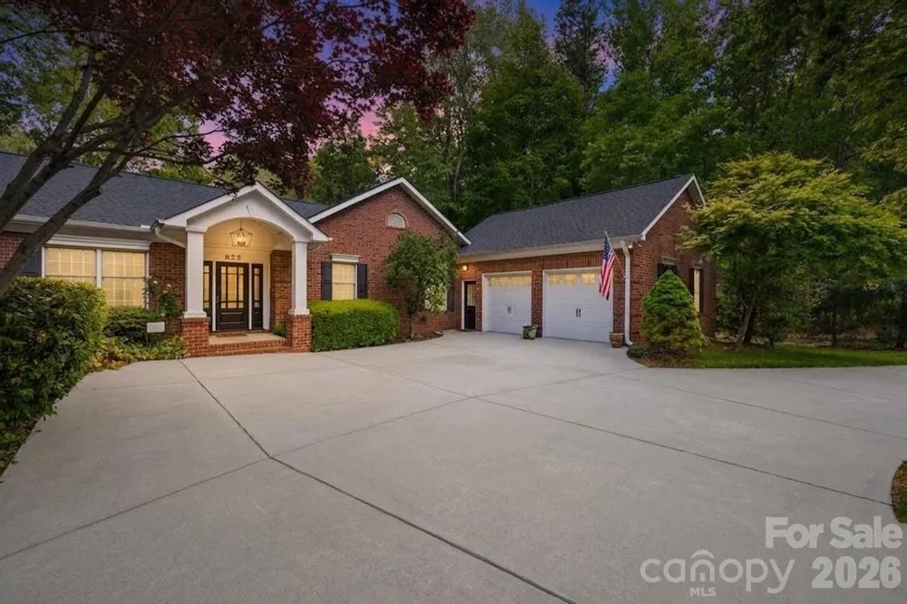 625 Saint Andrews Road #272 Statesville, NC 28625