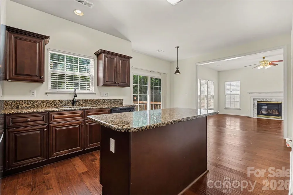 11938 Harmon Lane Pineville, NC 28134