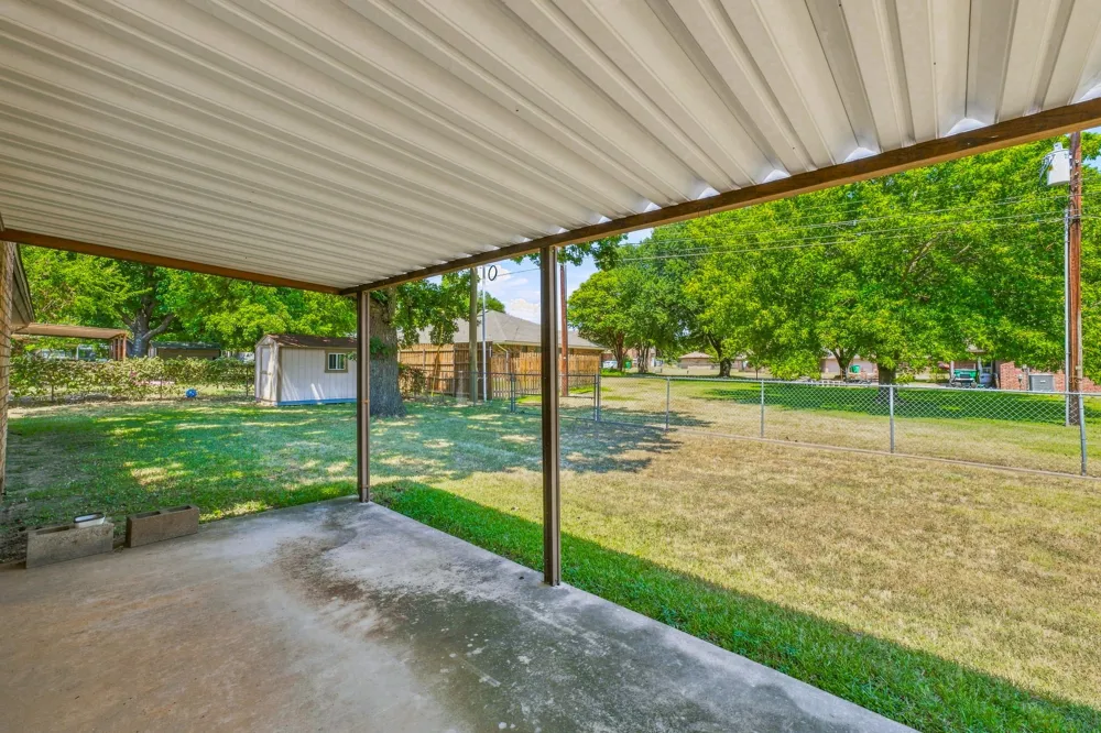 142 Blue Jay Street Stephenville, TX 76401