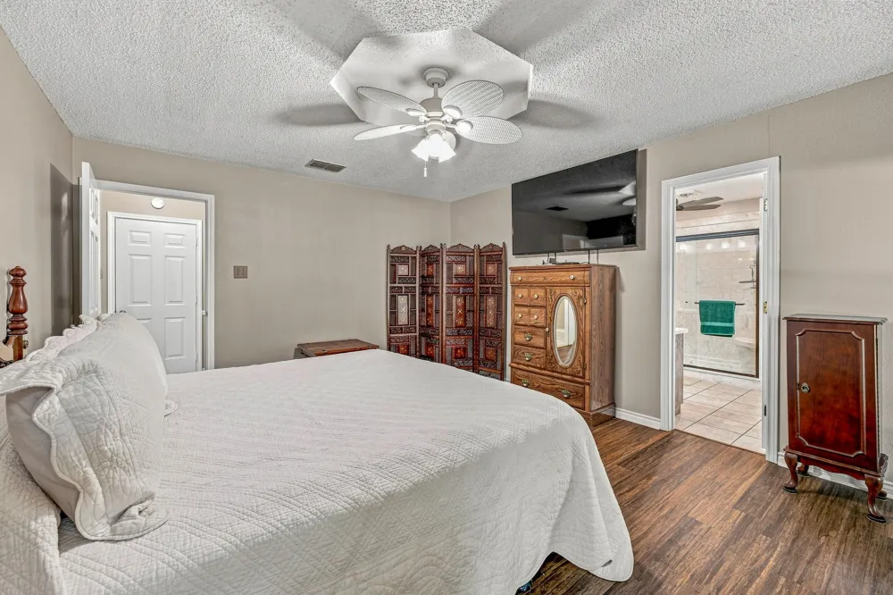 142 Blue Jay Street Stephenville, TX 76401