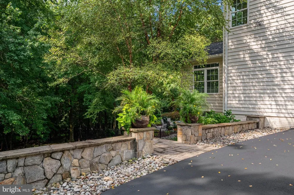 1654 BRAID HILLS DRIVE Pasadena, MD 21122