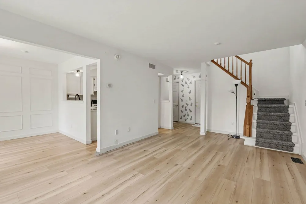 43580 Yorkville Drive Canton, MI 48188