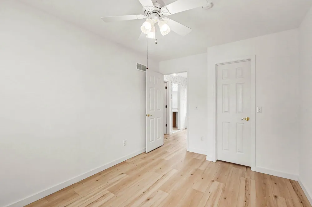 43580 Yorkville Drive Canton, MI 48188
