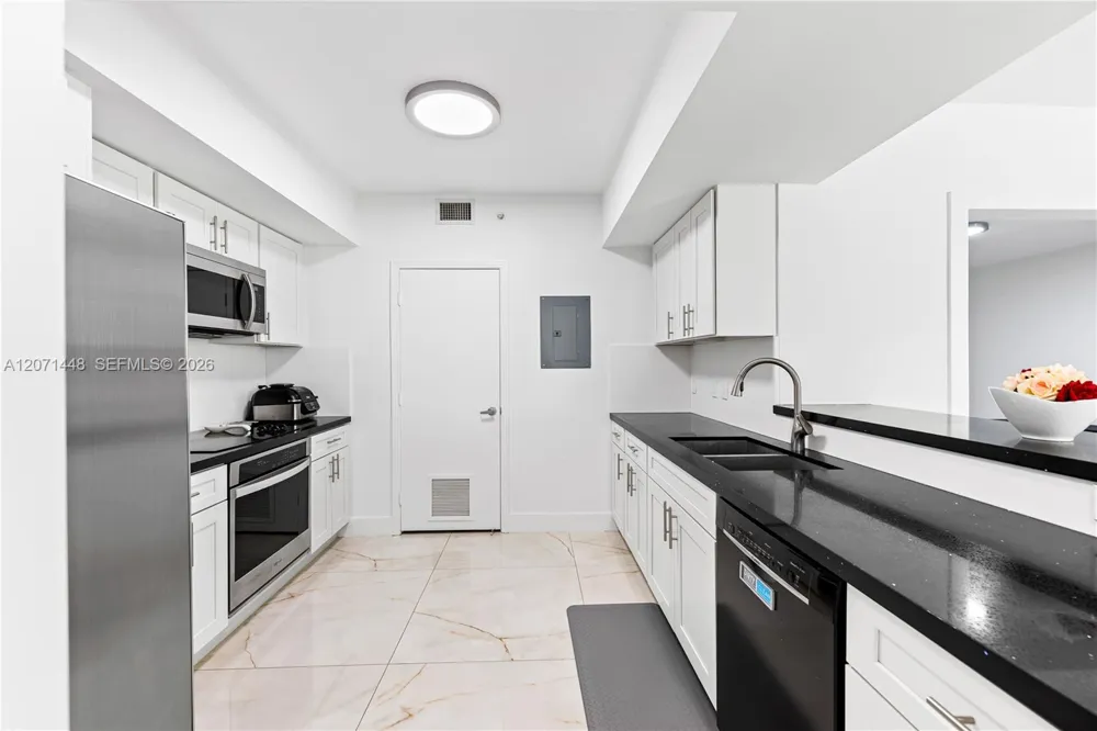 9066 SW 73rd Ct #1509 Miami, FL 33156