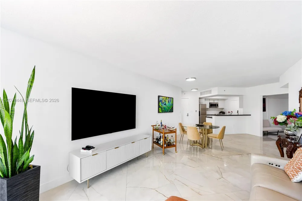 9066 SW 73rd Ct #1509 Miami, FL 33156