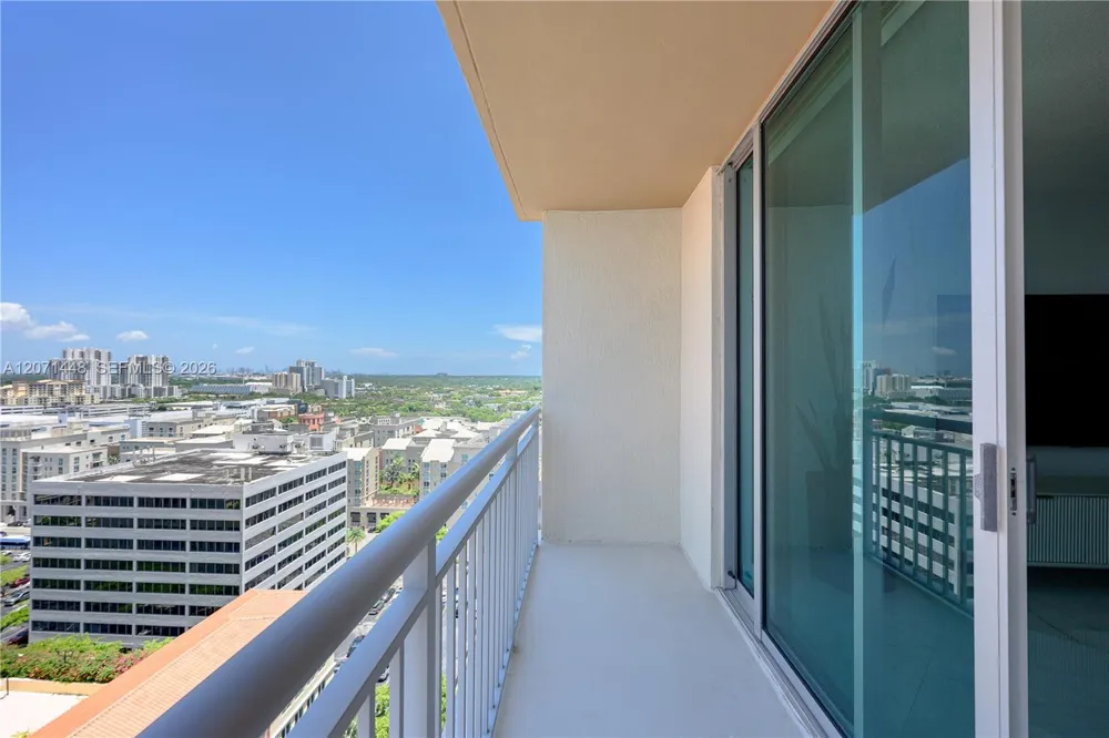 9066 SW 73rd Ct #1509 Miami, FL 33156