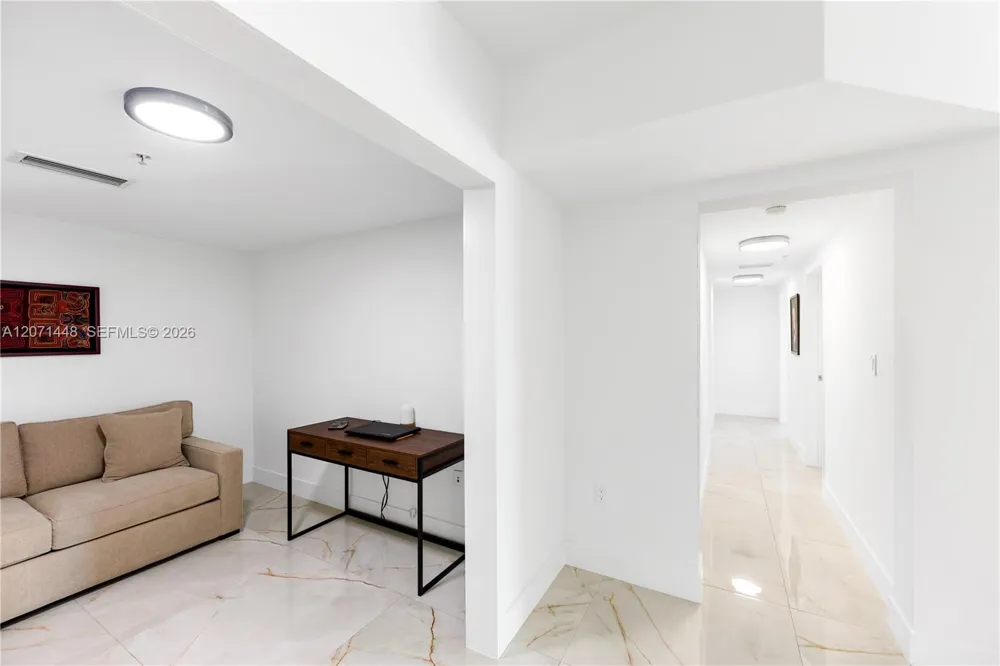9066 SW 73rd Ct #1509 Miami, FL 33156