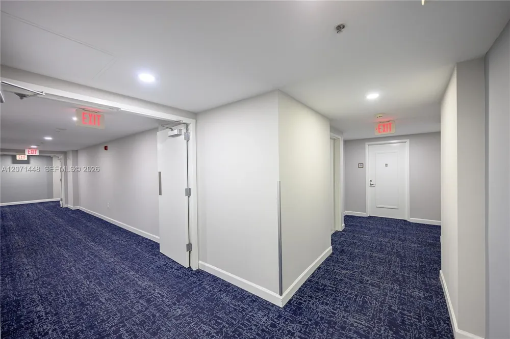 9066 SW 73rd Ct #1509 Miami, FL 33156