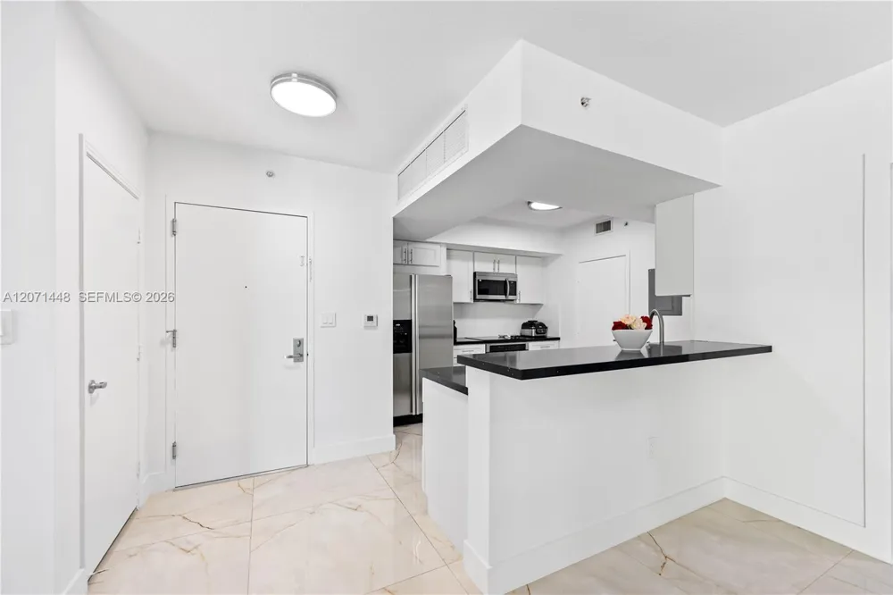 9066 SW 73rd Ct #1509 Miami, FL 33156