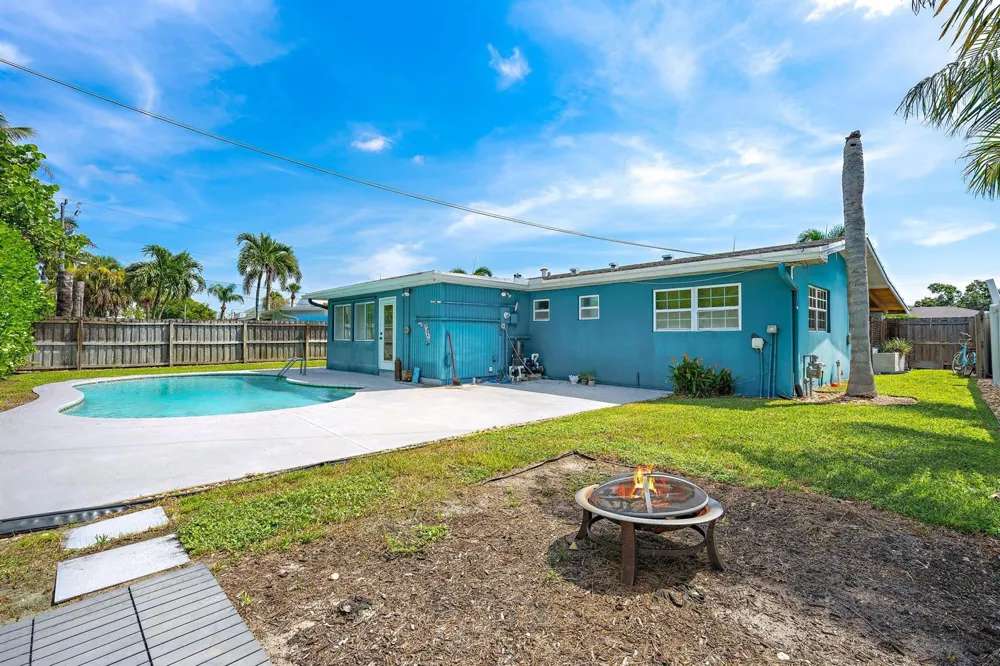 511 Ivy Avenue Palm Beach Gardens, FL 33410