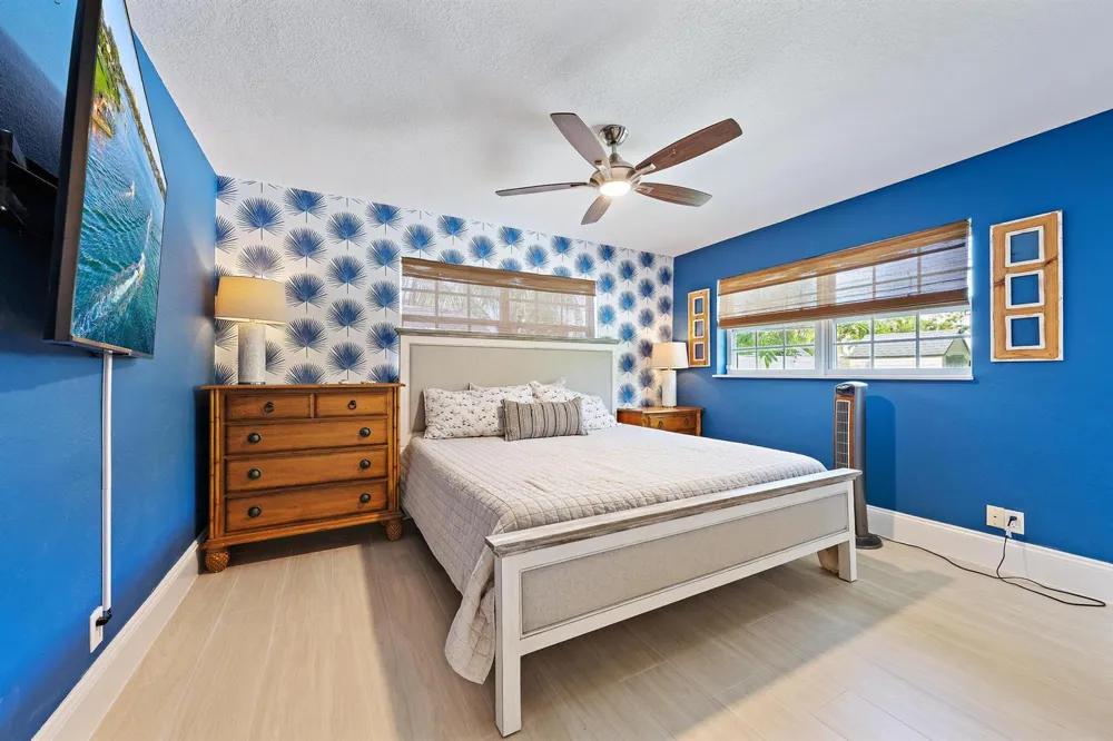 511 Ivy Avenue Palm Beach Gardens, FL 33410