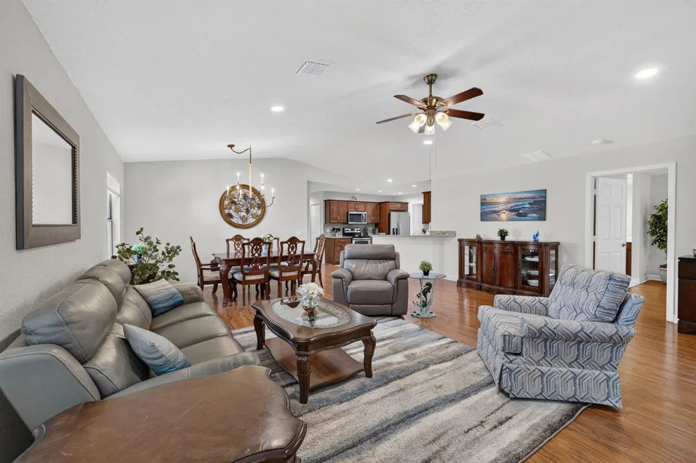 79 FLORES DEL NORTE Fort Pierce, FL 34951