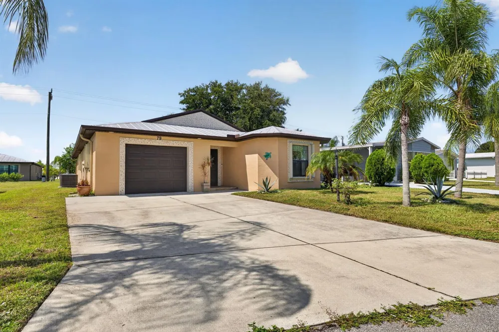 79 FLORES DEL NORTE Fort Pierce, FL 34951