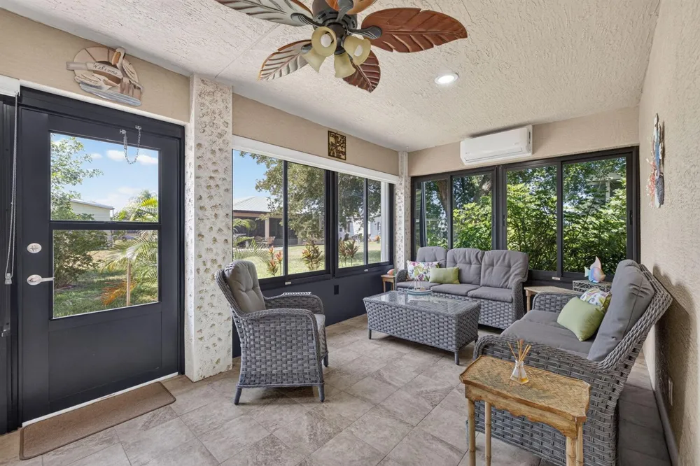 79 FLORES DEL NORTE Fort Pierce, FL 34951