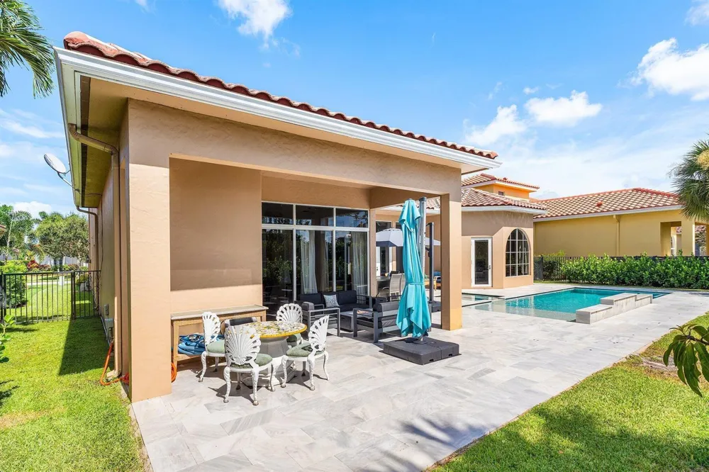 3381 Lago De Talavera Wellington, FL 33467