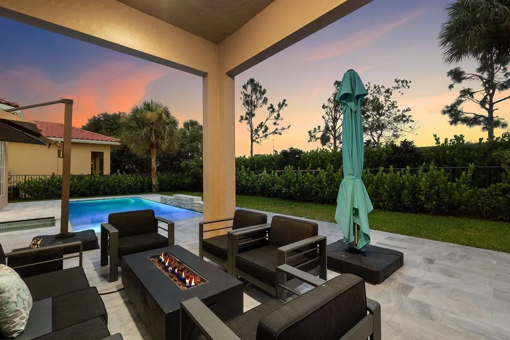 3381 Lago De Talavera Wellington, FL 33467
