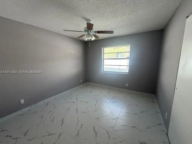 2571 NW 5th St Pompano Beach, FL 33069