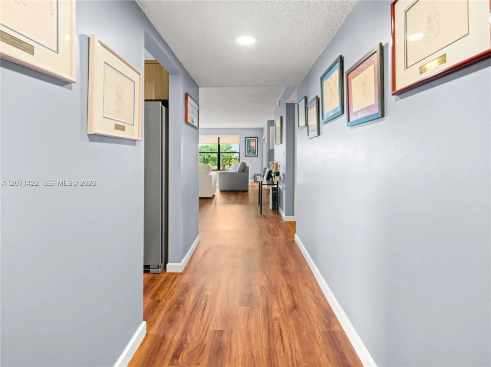2314 S Cypress Bend #611 Pompano Beach, FL 33069