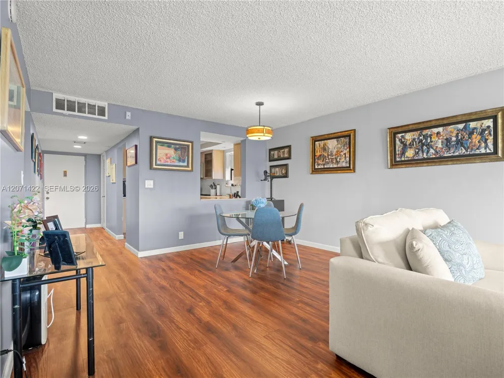 2314 S Cypress Bend #611 Pompano Beach, FL 33069