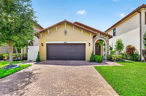 4917 NW 51st Ter