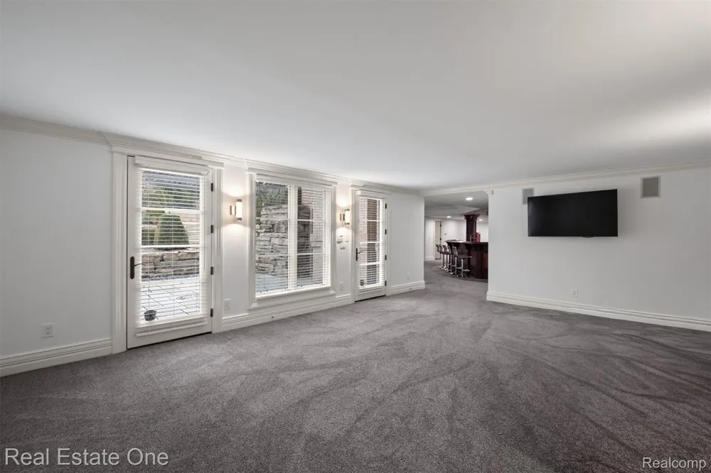 1343 Orchard Ridge Road Bloomfield Hills City, MI 48304