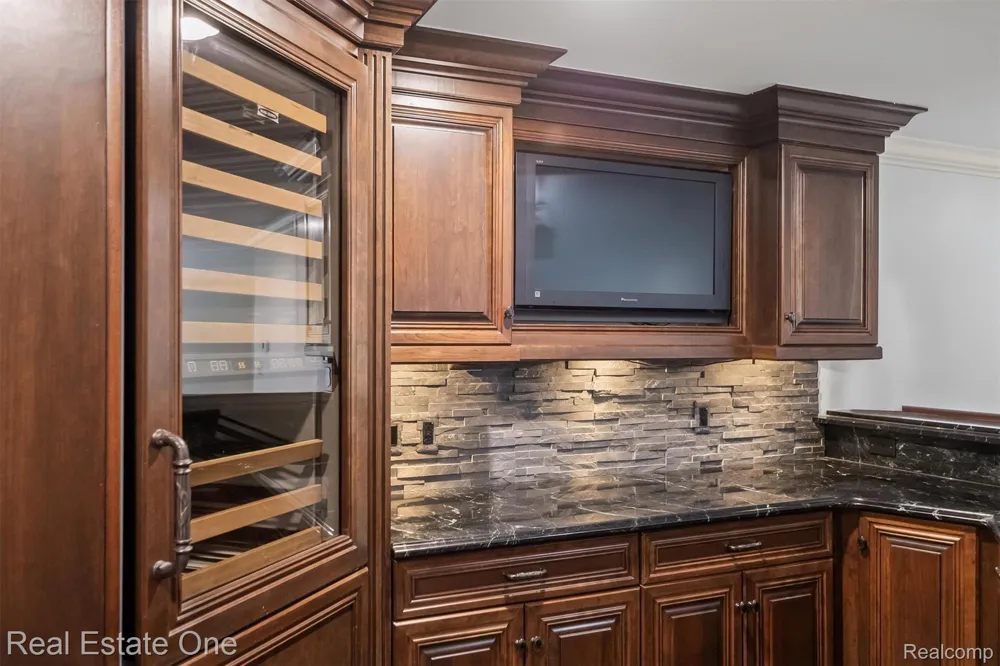 1343 Orchard Ridge Road Bloomfield Hills City, MI 48304