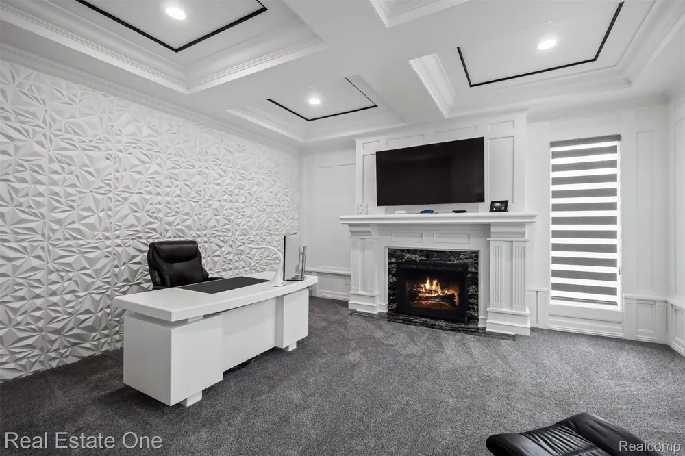 1343 Orchard Ridge Road Bloomfield Hills City, MI 48304