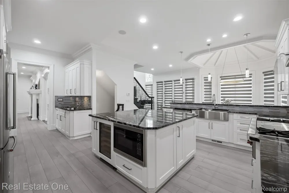 1343 Orchard Ridge Road Bloomfield Hills City, MI 48304