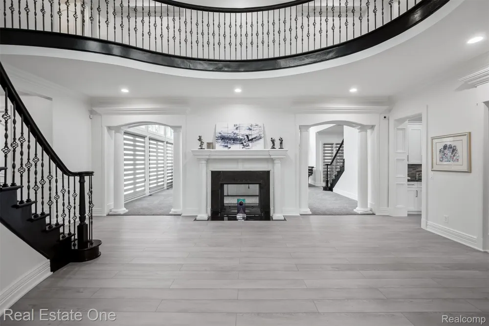 1343 Orchard Ridge Road Bloomfield Hills City, MI 48304